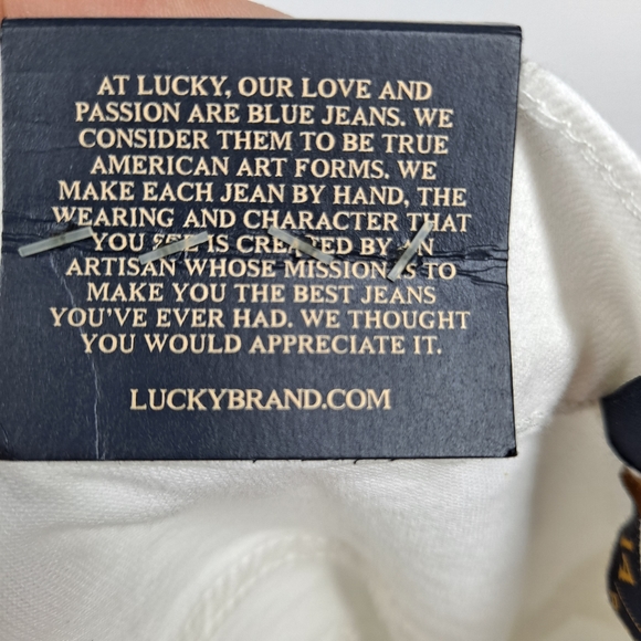 NWT Lucky Brand Brook Straight Mid Rise Slim Fit Distressed white Jeans … - Picture 13 of 16